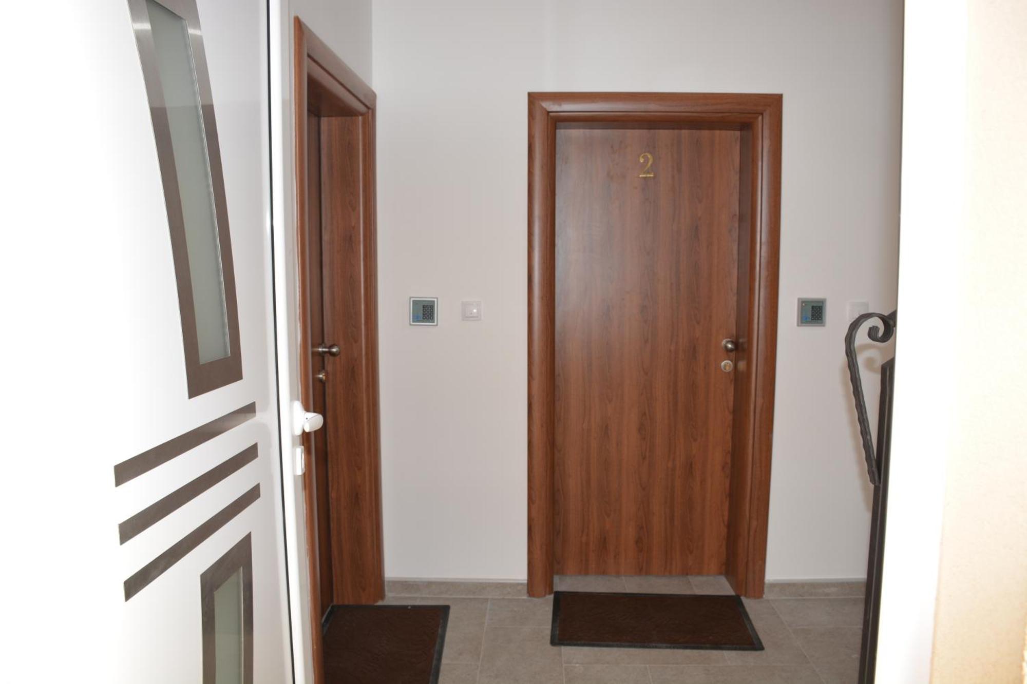 Apartmani Gaga Тиват Экстерьер фото