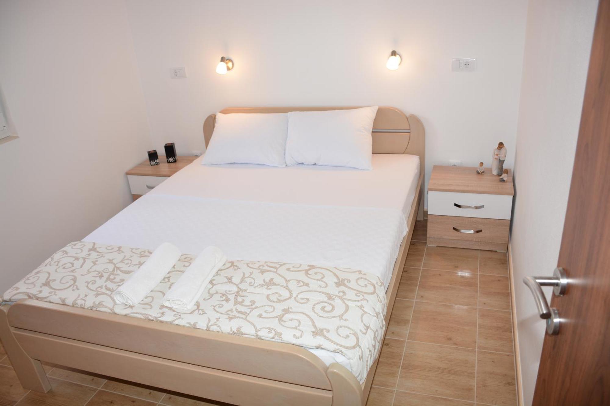 Apartmani Gaga Тиват Экстерьер фото