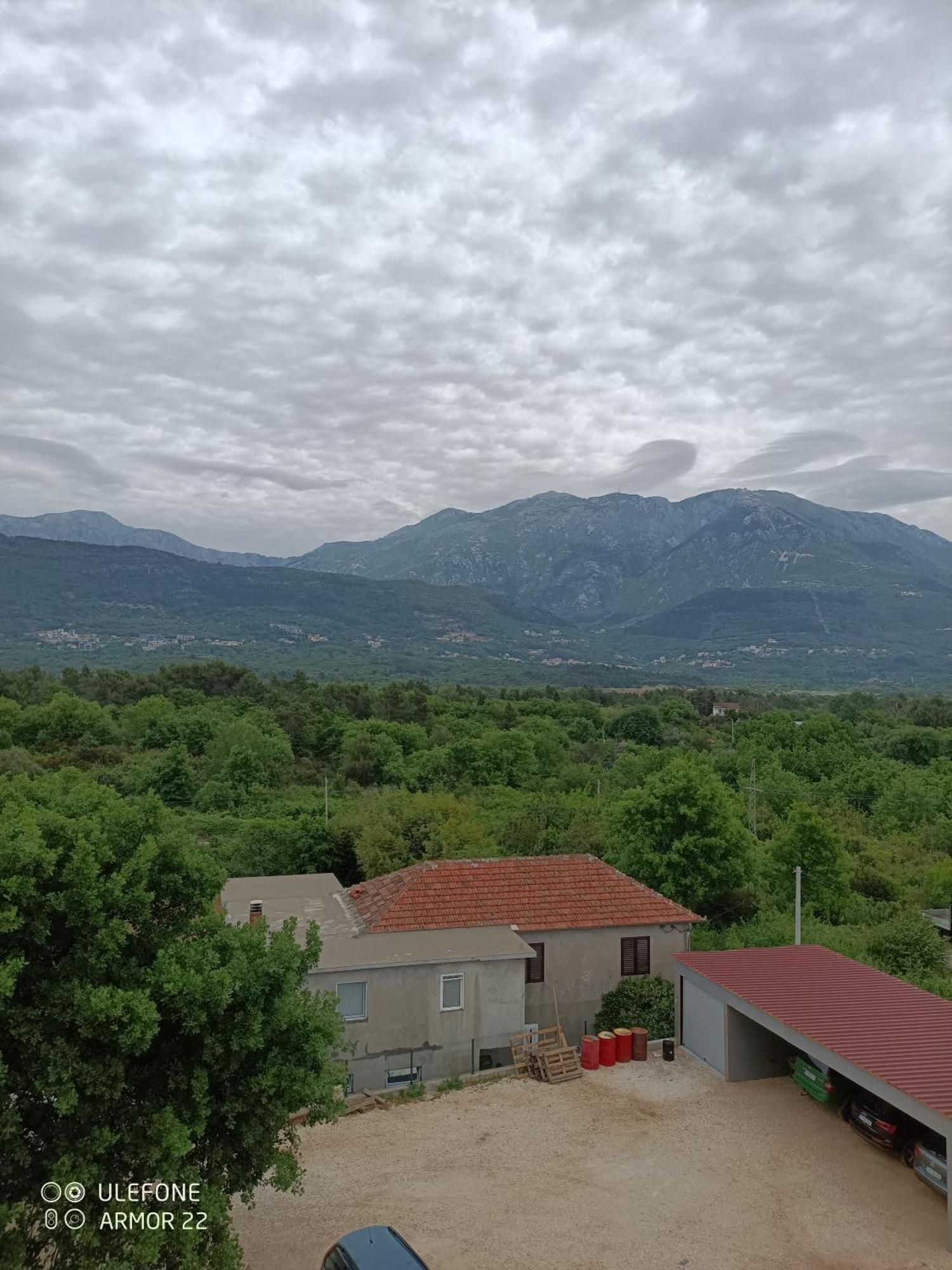 Apartmani Gaga Тиват Экстерьер фото