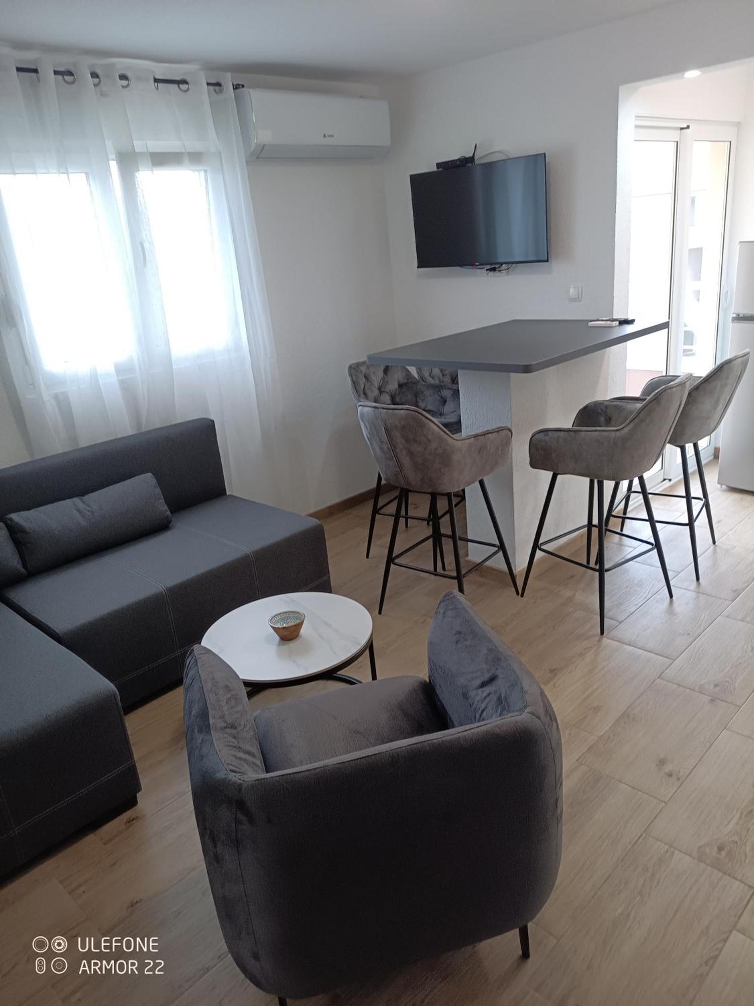 Apartmani Gaga Тиват Экстерьер фото