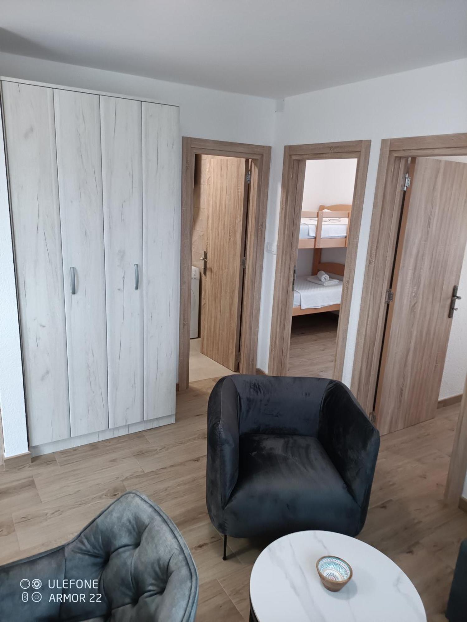 Apartmani Gaga Тиват Экстерьер фото