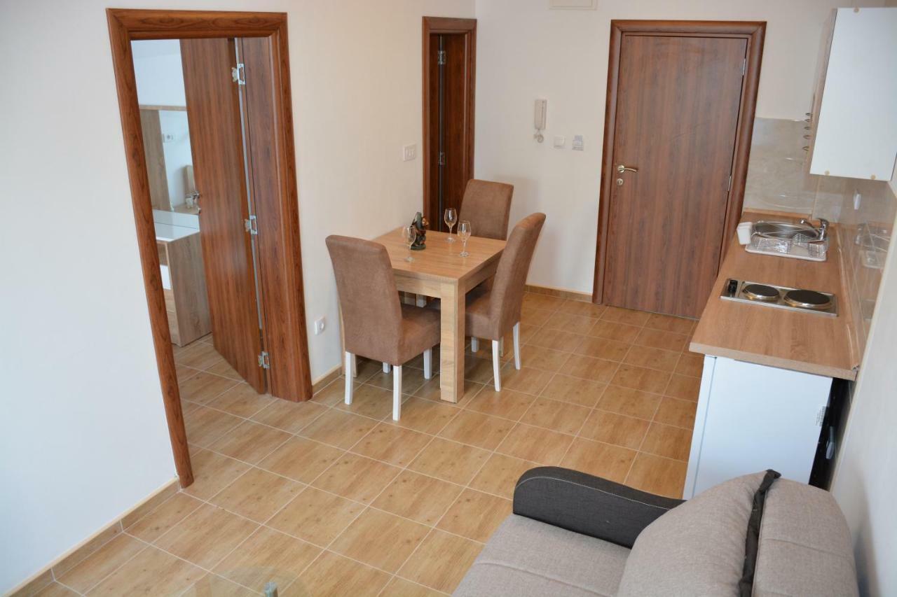 Apartmani Gaga Тиват Экстерьер фото