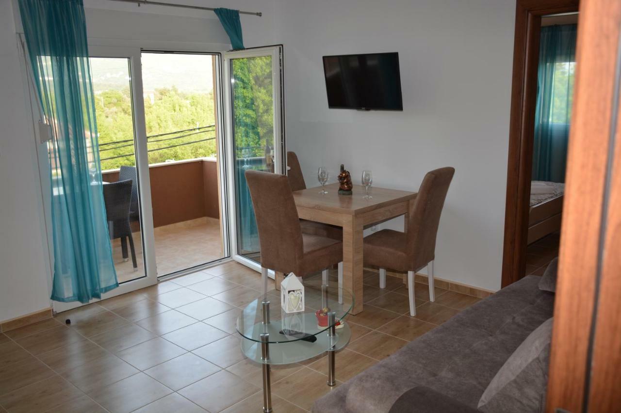 Apartmani Gaga Тиват Экстерьер фото